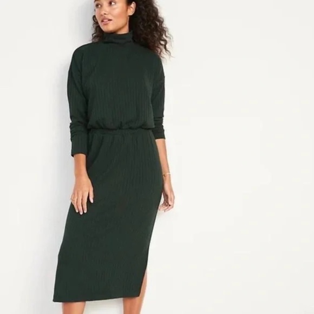 EUC Old Navy Green Mock Neck Ribbed Midi Dress 3X